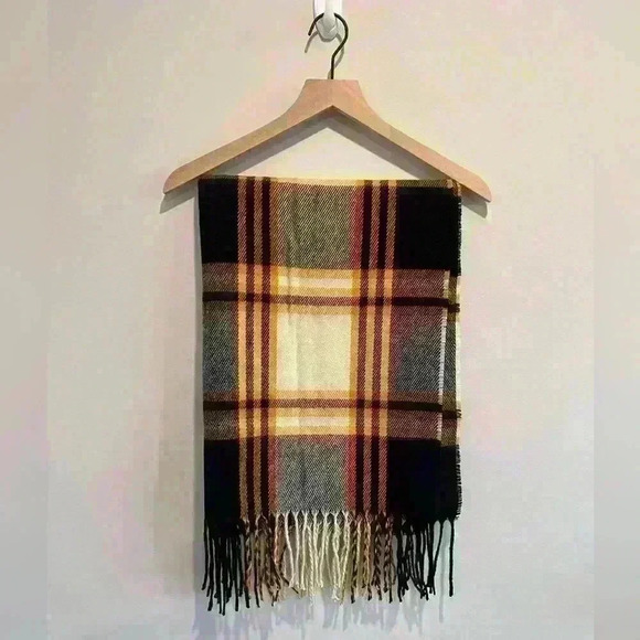 Oversized Scarf - Picture 1 of 3